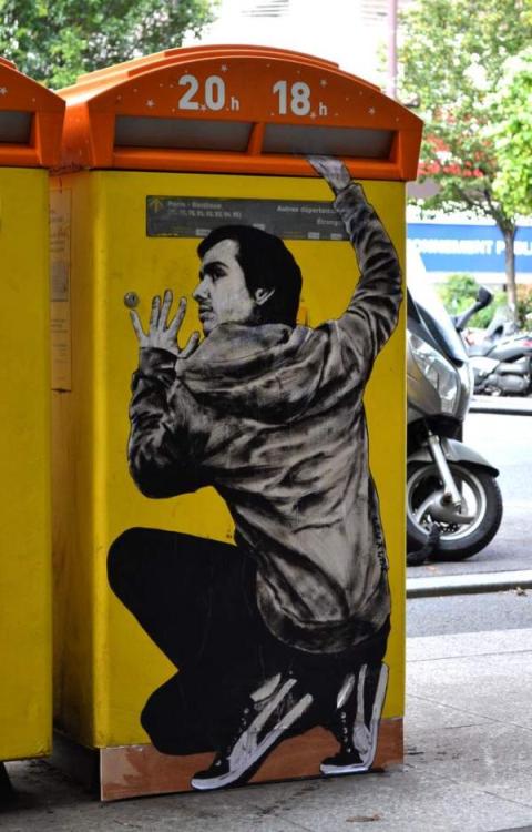 artmonia:  Street Art by Charles Leval - Paris, France based artist.