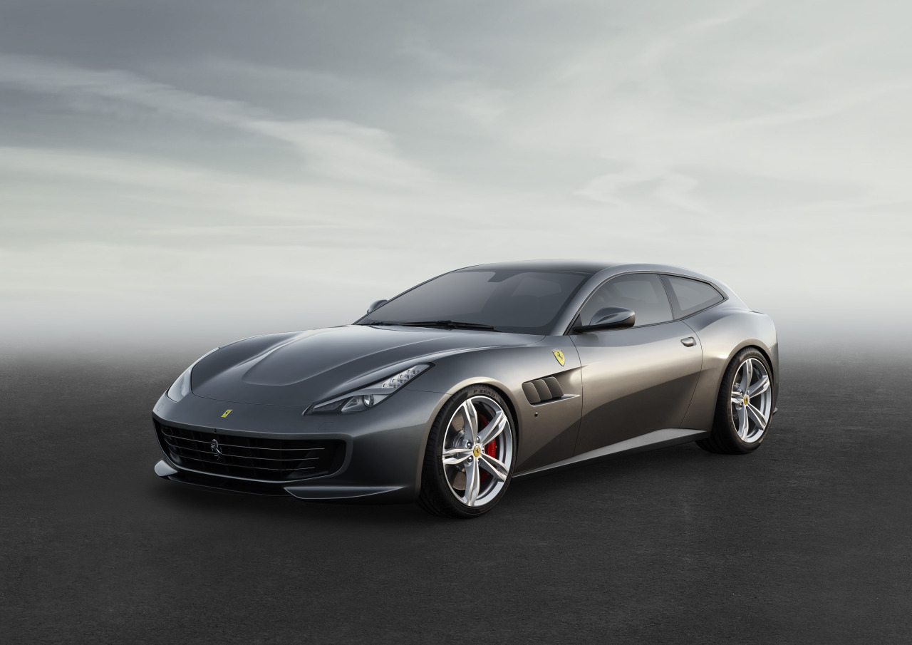 itcars:  The Ferrari GTC4Lusso to Debut at the Geneva Show Ferrari announces the