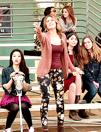 simonjace:  teen wolf meme; [9/9] outfits 
