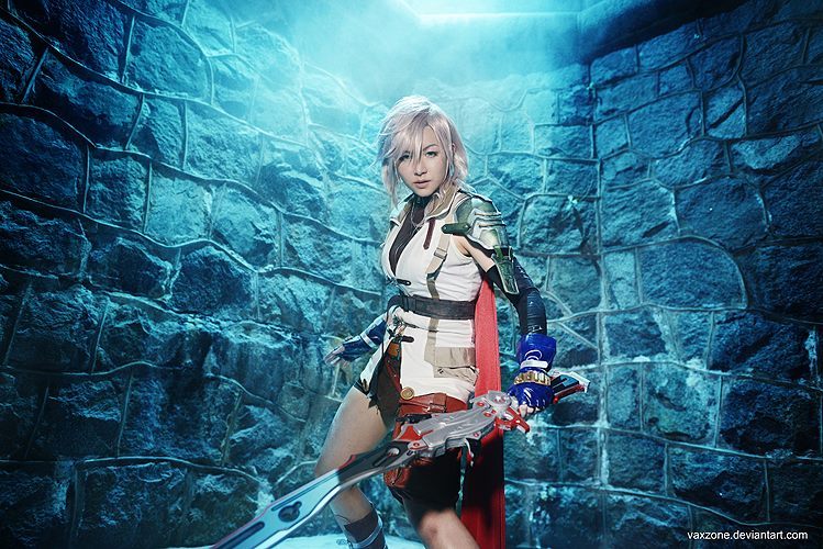cosplay-gamers:  Final Fantasy XIII - Lightning Cosplay by Rainer Photography by