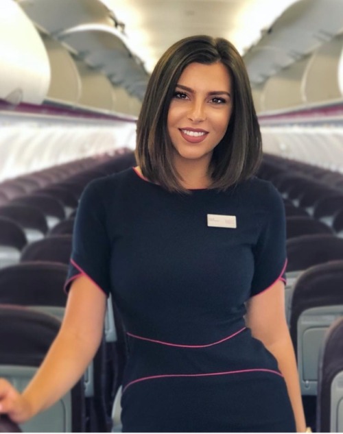 winged-perfection:  Iulia - gorgeous hosty from WizzAir