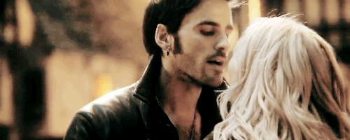 captainswanouat:  i didn’t think this scene could get hotter.but then i reversed