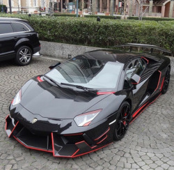 luxurysupercars:  Aventador!