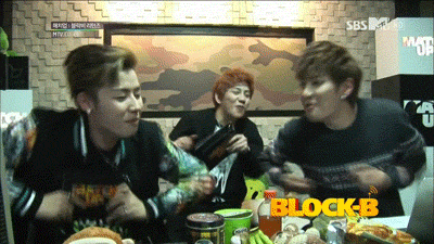 minhyukingdom:  wat 