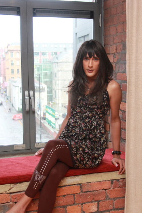http://prettycd.tumblr.com/post/109788234274
