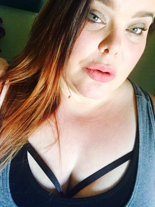 sexymermaideyes:Retail therapy at its finest