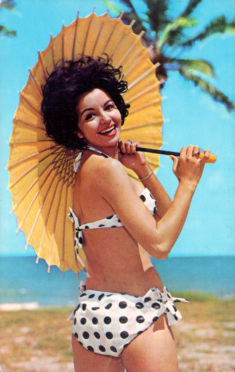 Bunny Yeager Photography - Girl on Beach with Yellow Umbrella and Polka-dot Swimsuit