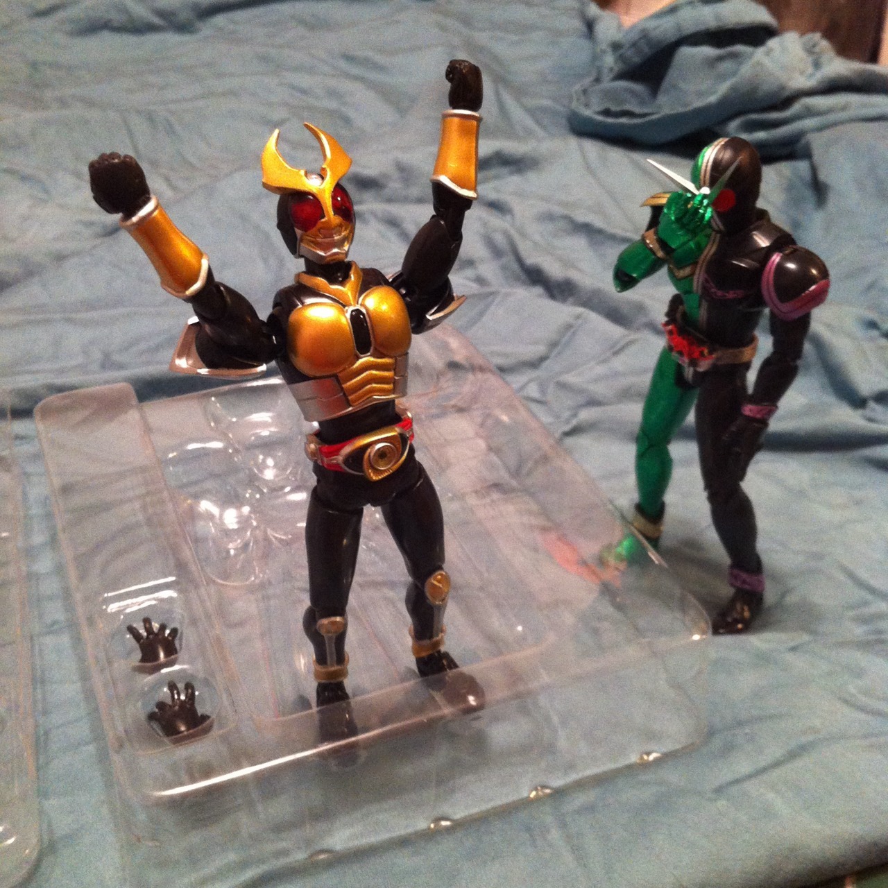 orion-neos:  A New Friendship is Borne: W Frees Agito 