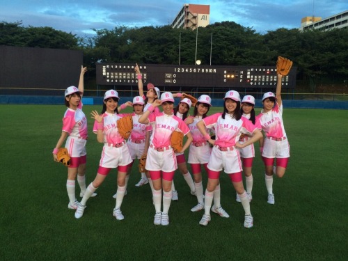 初森ベマーズ橋本奈々未　生田絵梨花　生駒里奈　松村沙友理　西野七瀬　桜井玲香　若月佑美　高山一実　秋元真夏　深川麻衣