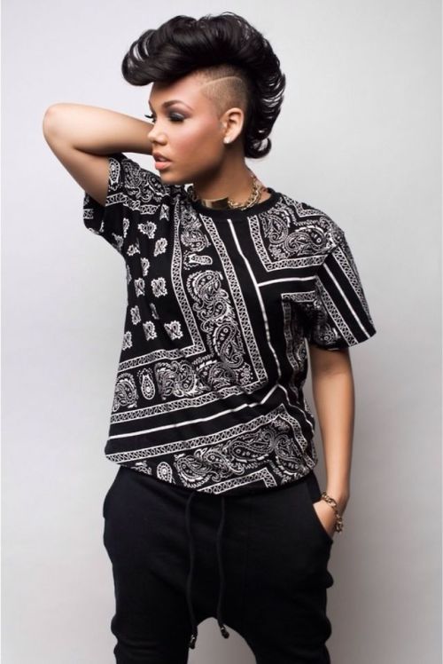 baddiewitthacurls:  baddiewitthacurls †