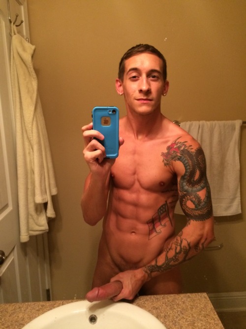 militarybromo: 2gaylovers: bigmanyy:BEAUTIFUL HUGE THICK HORSE DICK!! This guy or a guy using hi