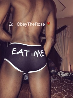 demarlojb:  obeytherose:  Slim N Thick with my cute ass 👅💦👳🏾. Follow me tho 📸  This nigga fine af I sware I’d 😛😛😛😛😛 dat 🍑🍑🍑