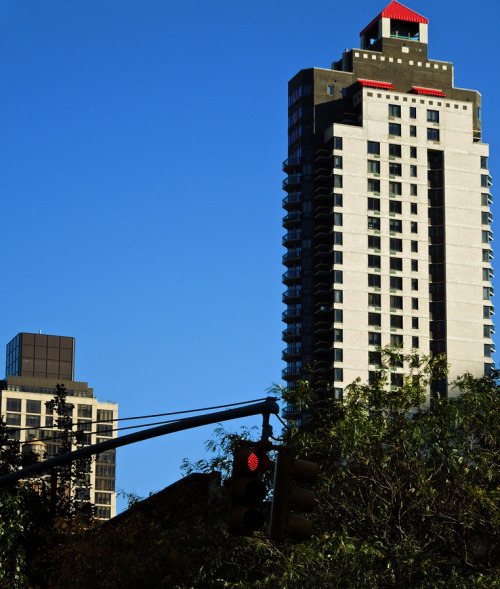 thetriumphofpostmodernism: Memphis Uptown and Memphis Downtown, Condominium towers inspired by the M