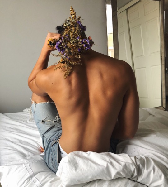 julianhorne:   https://instagram.com/p/BrELe5BHX4i/ 