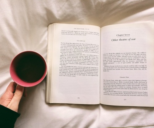 alwaysreadingg: All I do at the moment is read books for uni, this is why I haven’t really been post
