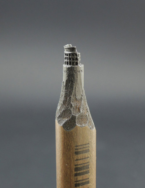 boredpanda:   Stunningly Detailed Sculptures Carved From Pencil Tips By Bosnian Artist     Beeeeesssssstiaa O.O