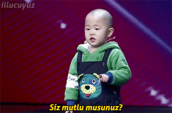uzaktangelenses:  illucuyuz:  Çinde yetenek yarışmasına katılan 3 yaşındaki Zhang Junhao  Ne kadar tatlı şirin bişeysin sen yaa   Çok sevimli. :)