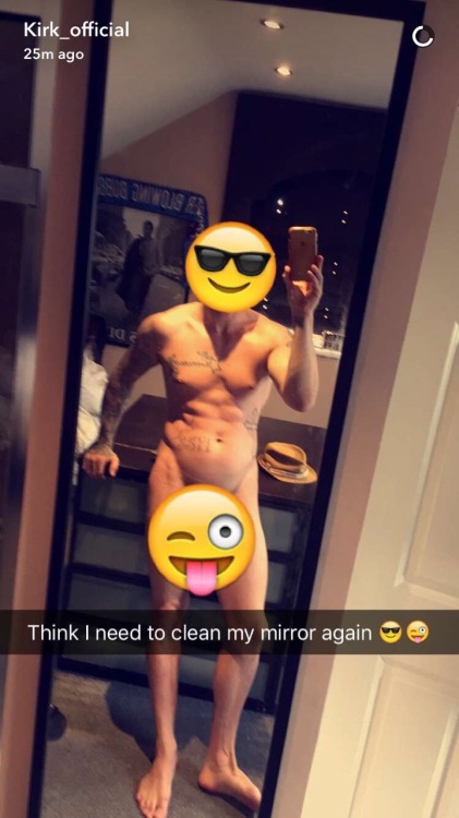 amazingmalenudity:Kirk Norcross