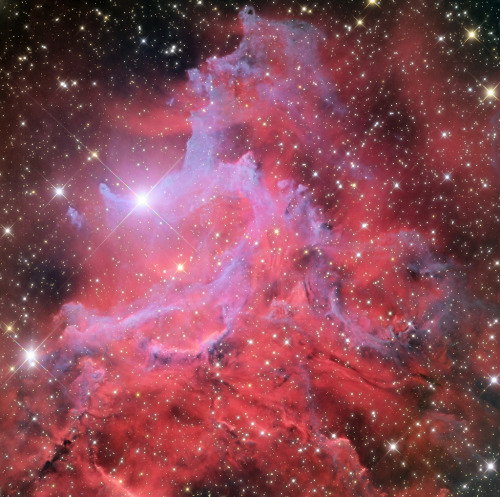 IC 405, Flaming Star Nebula