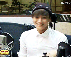 byunbaekku-deactivated20140611:   zitao combing his hair back with his fingers in
