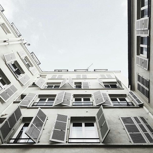 melodyandviolence:  Paris by   figtny   
