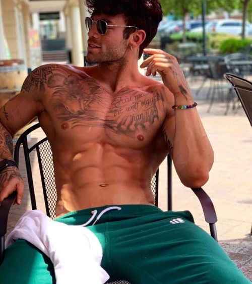 thehottestmenaround - Dustin...