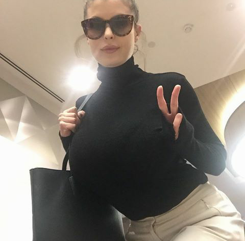 luisflakis: UFFFFFFFFFF Gabrielle te dejo ésto por aquí en caso de que me quieras hace