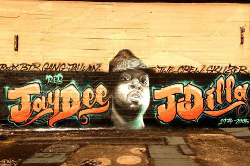 Murals of Big Pun, Eazy E, Mac Dre, J Dilla, Jam Master Jay, Big L, Guru, 2pac, Biggie &amp; Ol&rsqu