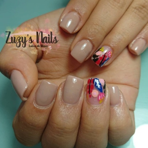 Acrílico sobre uña naturalCitasWhatsApp 3317601295 Facebook Inbox ➡️ m.me/zuzysnails #nails #nai