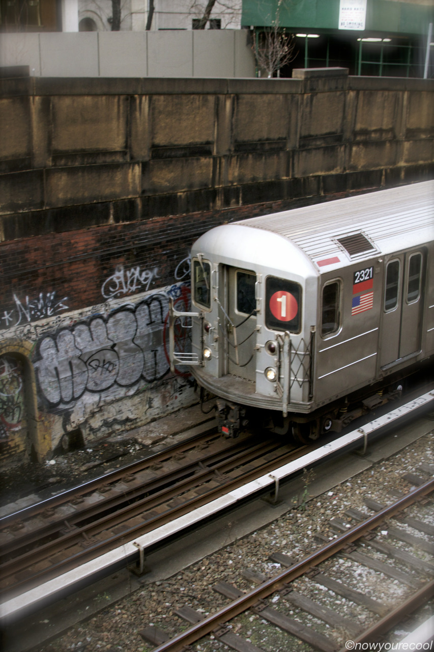 now-youre-cool:  1 Train in Harlem 