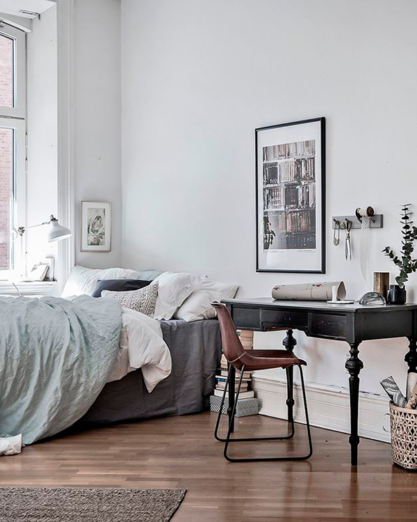 Via http://www.myunfinishedhome.com/