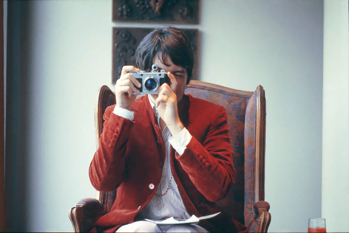 maccasmccartney:Paul McCartney by Linda McCartney, 1968.