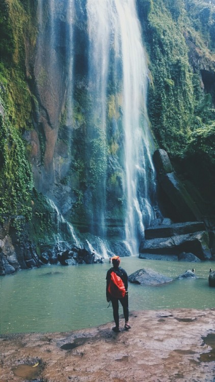 Hulugan Falls | Luisiana, Laguna Photo by: Joana Matias (taleoftheslippers.tumblr.com)