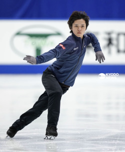 myjunkisyuzuruhanyu:Shoma Uno @ Japanese Nationals 2022 - Day 1 practice Shoma will