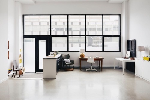 gravityhome:  Loft apartment in Montreal | photos by Sylvie Li  Follow Gravity Home: Instagram - Pinterest - Facebook - Bloglovin   