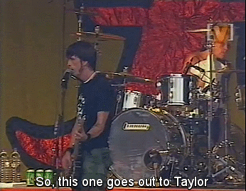 freshfuckingpot:Foo Fighters - Big Me. Live @ Big Day Out, Sydney, Australia. 1/26/2000