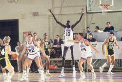 gotemcoach:  Division II’s University of Bridgeport Purple Knights’ 2-3 zone, starring Manute Bol.