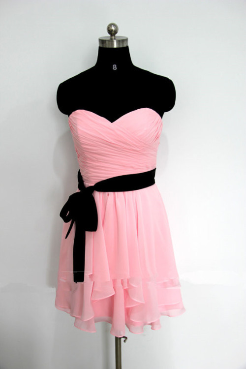Pretty Short Pink Sweetheart Simple Bridesmaid Dresses