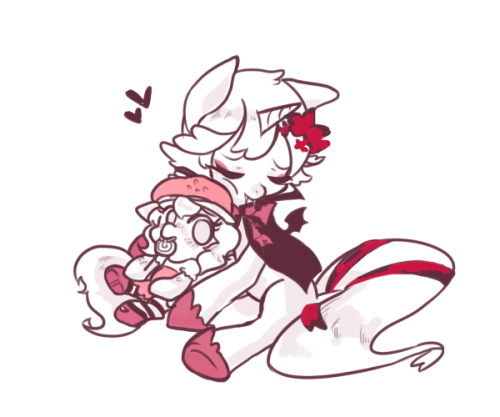 thesweetadventuresofstrawberry:  ask-lemonade:  @thesweetadventuresofstrawberry you’re so cute awawaw   you’re the cute one  D'awww~! <3