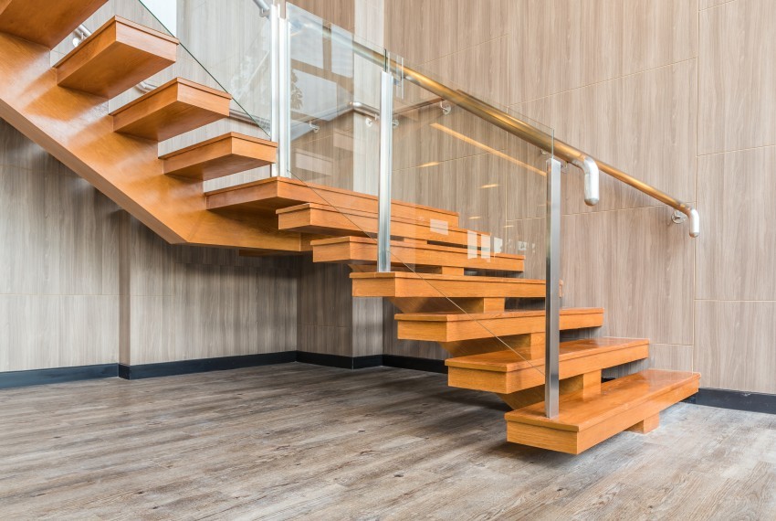 L-shaped floating stair