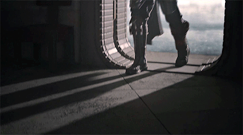 Mando’s Sexiest Moments Of Season 1