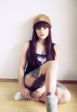 alt-dolls:  Alternative girl http://alt-dolls.tumblr.com/