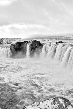 grey-wolf:  Iceland by Mait Jüriado 