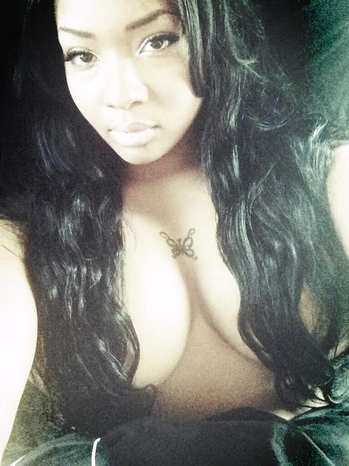black-fat-bitch:  http://black-fat-bitch.tumblr.com/