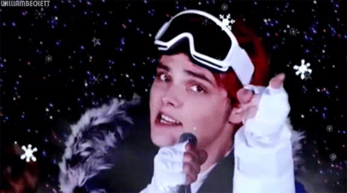 thespiritoflove3:  Gerard Way smile appreciation post