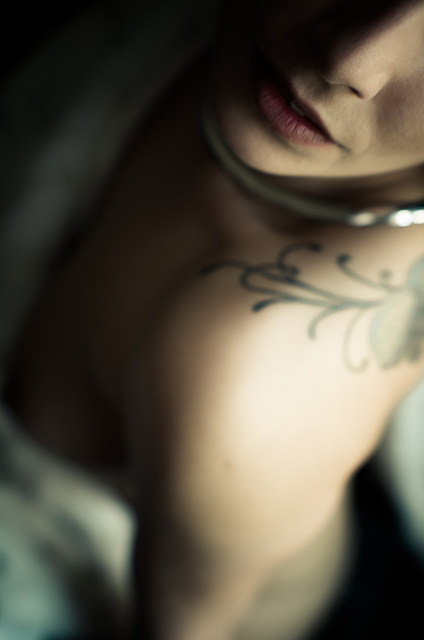 mau-indy:  sweetpassionsss:  te souviens tu du parfum de mes lèvres…? by FREDBOUAINE