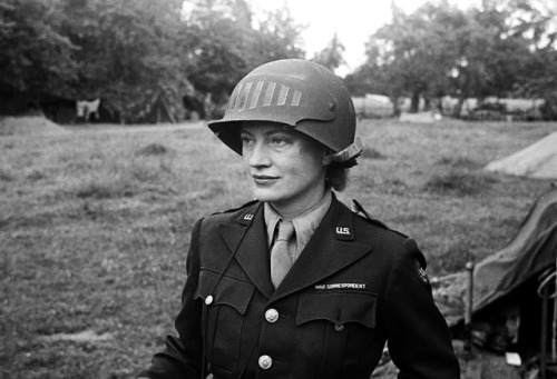 24hoursinthelifeofawoman: Lee Miller’s Stunning Images of Women During World War II