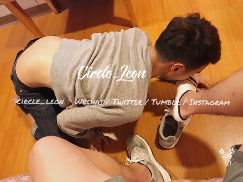 circleleon: 感覺 最近 都沒有什麼人氣啊  是不是 我 過氣了