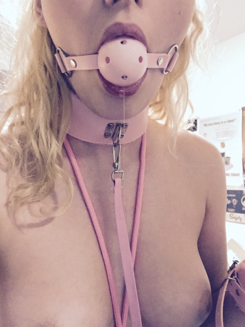 subreeder:  kawaii-bdsm: journeytoagartha:  My order from @kawaii-bdsm arrived today! Even though we had some bumps along the way Daddy and I are super pleased! The fur lining of the collar and cuffs makes them super comfy (wrist cuffs are a little loose