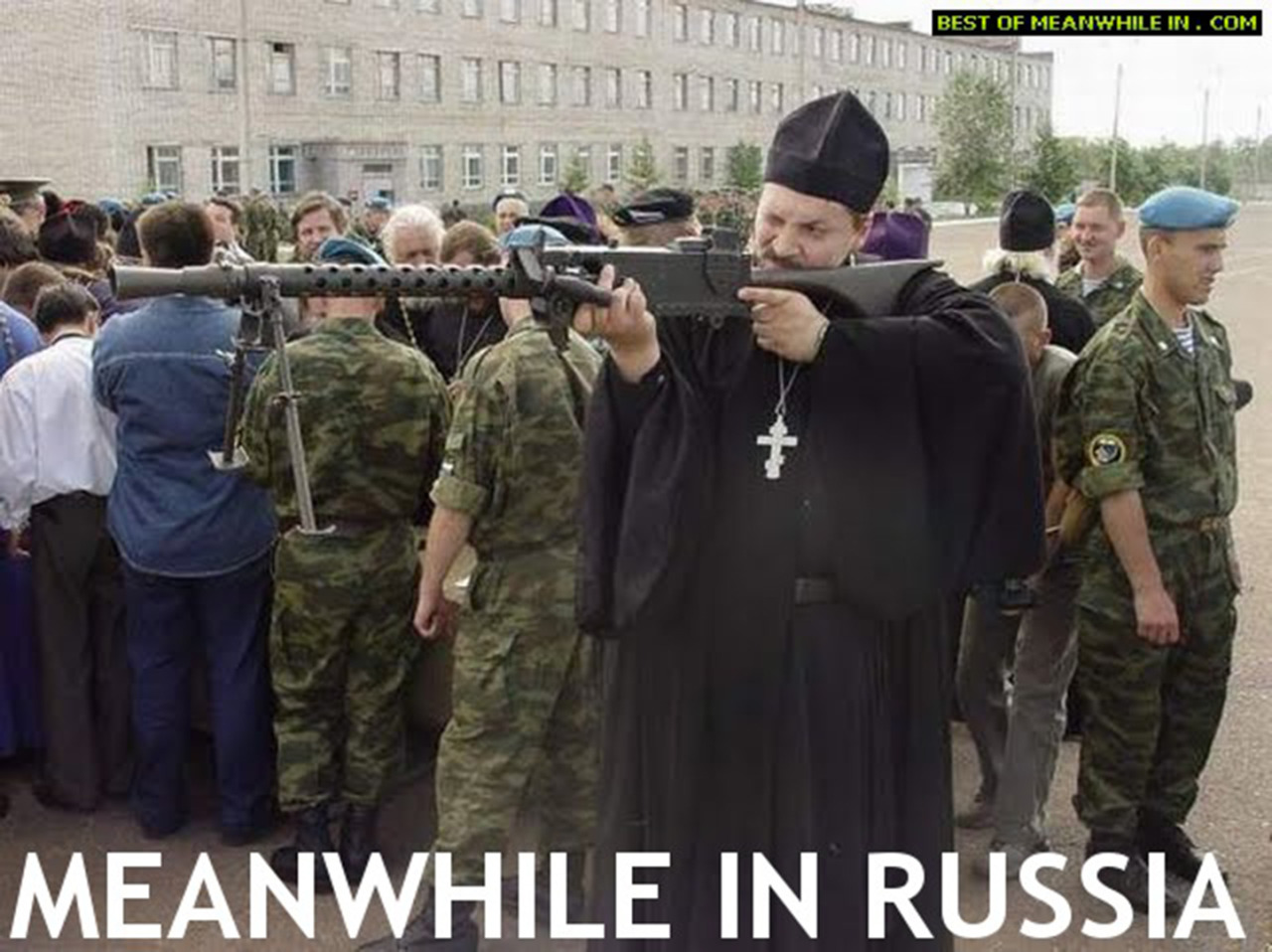 alfred-f-jones-world-hero:  Meanwhile in… 